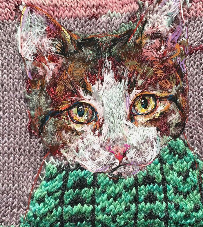 A stunning knitting portrait of a cat with bright eyes, featuring traditional knitting with modern art techniques.