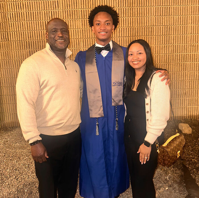 Nolan Wells and his parents smiling after his graduation ceremony, amid the scandalous case. Nolan Wells and his parents smiling after his graduation ceremony, amid the scandalous case.
