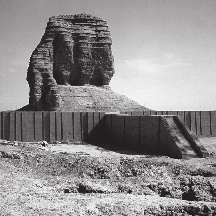 30 Famous Buildings With Incredible Histories That Deserve To Be Remembered Forever