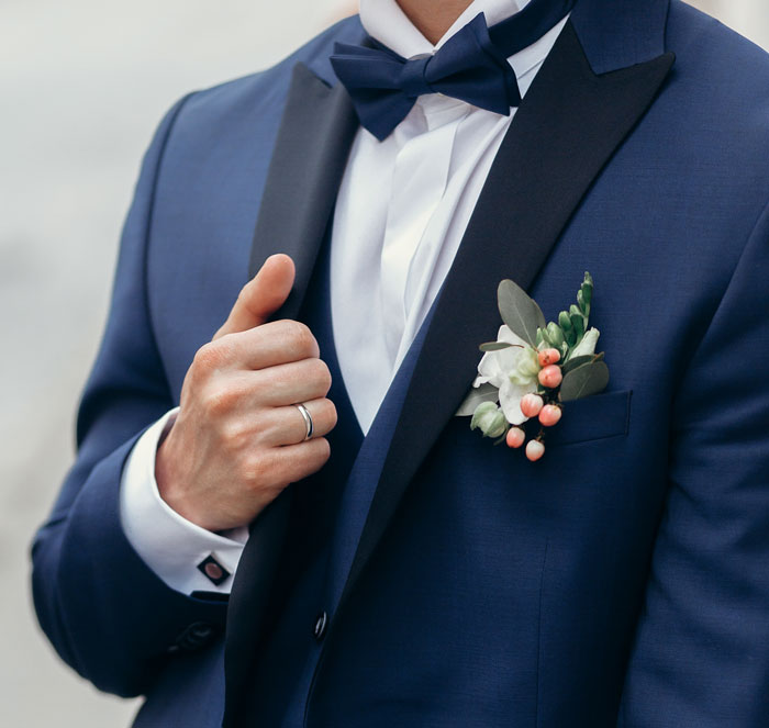 Bride Updates Website A Day Before The Wedding, Gets Upset People Ignored The New Rule Bride Updates Website A Day Before The Wedding, Gets Upset People Ignored The New Rule