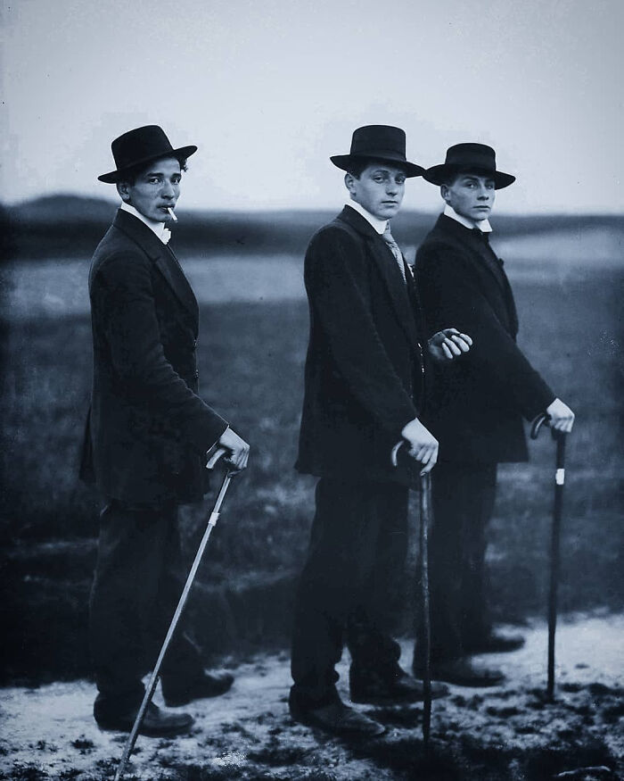 101 Fascinating Historical Photos That Tell Incredible Stories