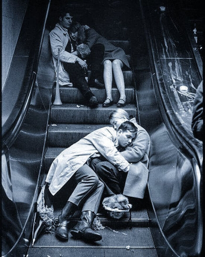101 Fascinating Historical Photos That Tell Incredible Stories