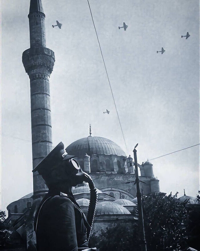 101 Fascinating Historical Photos That Tell Incredible Stories