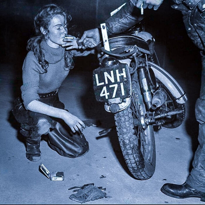 101 Fascinating Historical Photos That Tell Incredible Stories