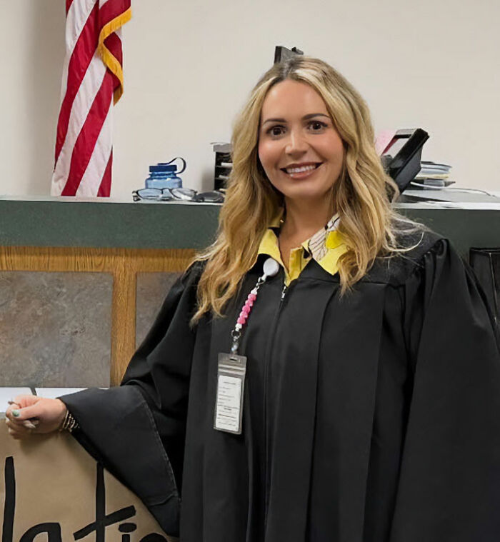 Mom Of Nolan Wells' Friend, Who's Also A Judge, Reveals Why He Was Allegedly Left Behind On Island Mom Of Nolan Wells' Friend, Who's Also A Judge, Reveals Why He Was Allegedly Left Behind On Island