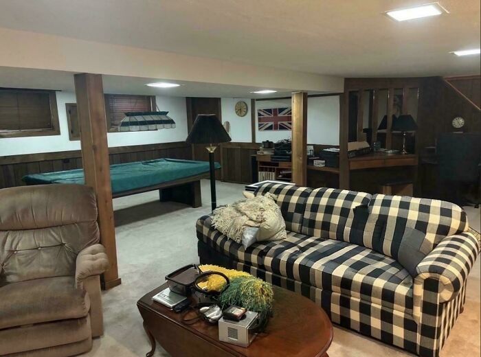 My Parents’ Basement Is A 90’s Time Capsule