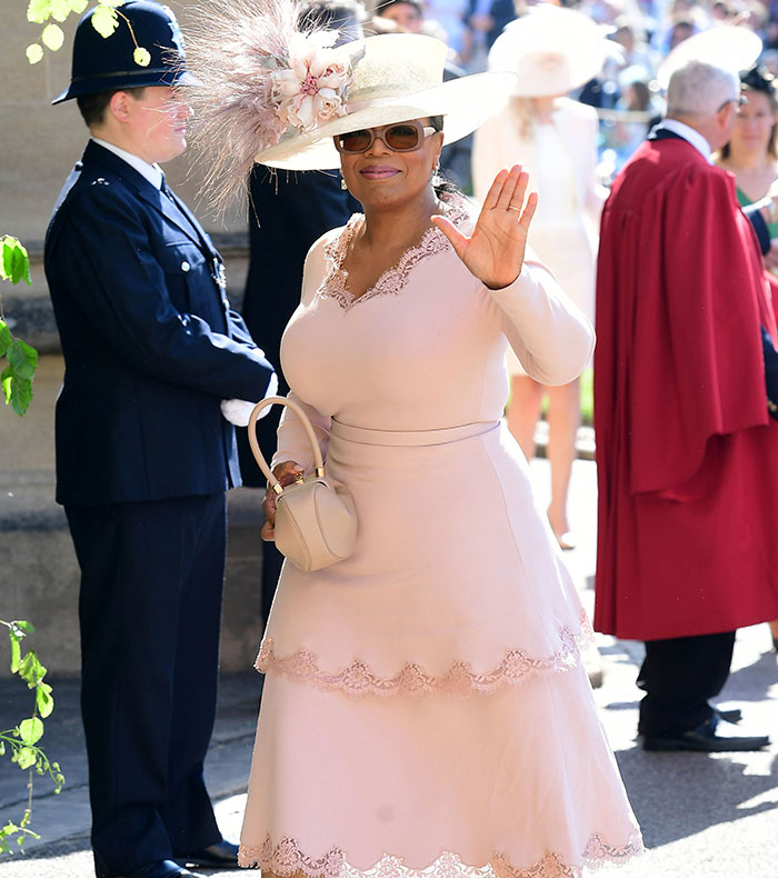 Taylor Swift And Travis Kelce’s Wedding Guest Slammed Over "White" Dress Rule, Here’s The Verdict From Etiquette Experts Taylor Swift And Travis Kelce’s Wedding Guest Slammed Over "White" Dress Rule, Here’s The Verdict From Etiquette Experts