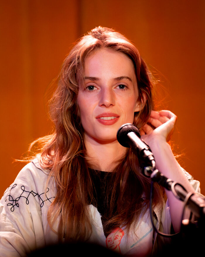 Actress Maya Hawke, 28