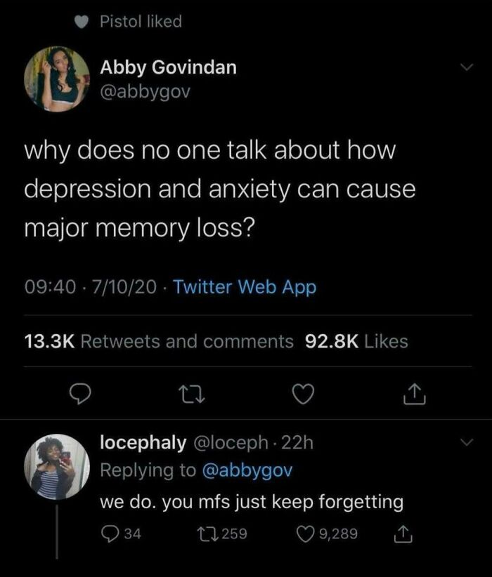 Funny and savage comments section example: a tweet about depression and memory loss, with a witty reply.