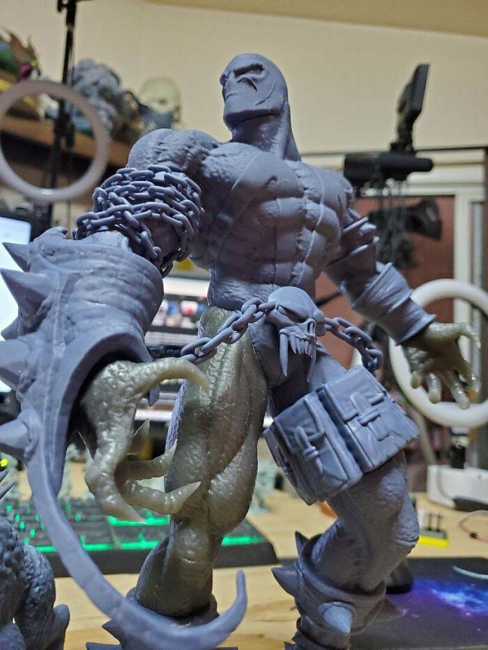 Detailed 3D printed Spawn figure, demonstrating cool things people printed with their 3D printers.