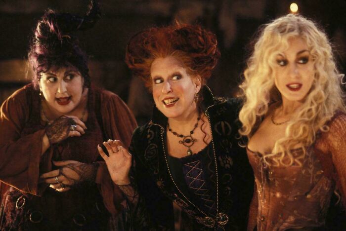 Hocus Pocus Turns 33 Today... In The Middle Of July?!
