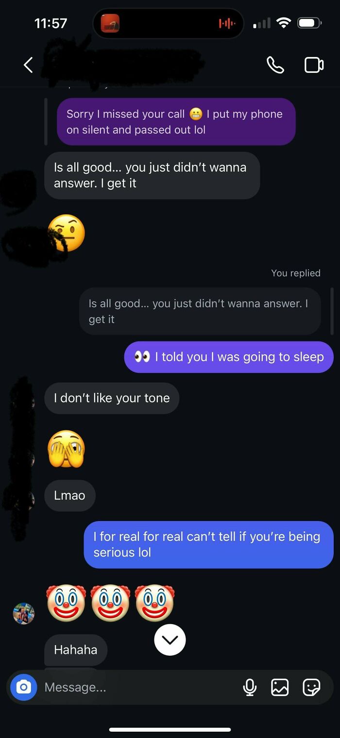 A screenshot of a text exchange with a toxic man making women uncomfortable, accusing her of not wanting to answer the phone.