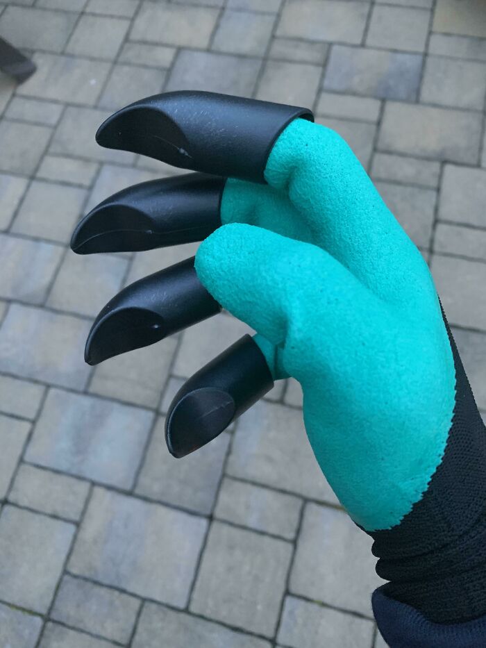 Brilliantly transformed ordinary gardening gloves into clawed tools for enjoyable digging, showing brilliant design.