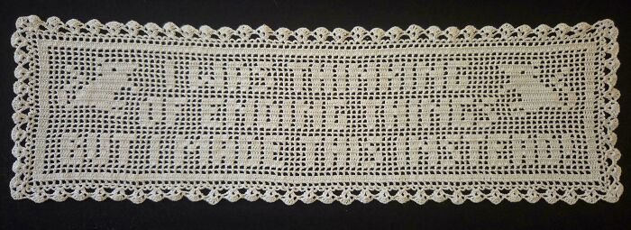 Crochet lace panel with vintage style and intricate border design
