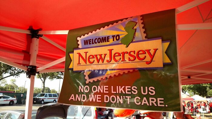 A Welcome to New Jersey sign with humor, showcasing one of the wildly different photos of the USA.