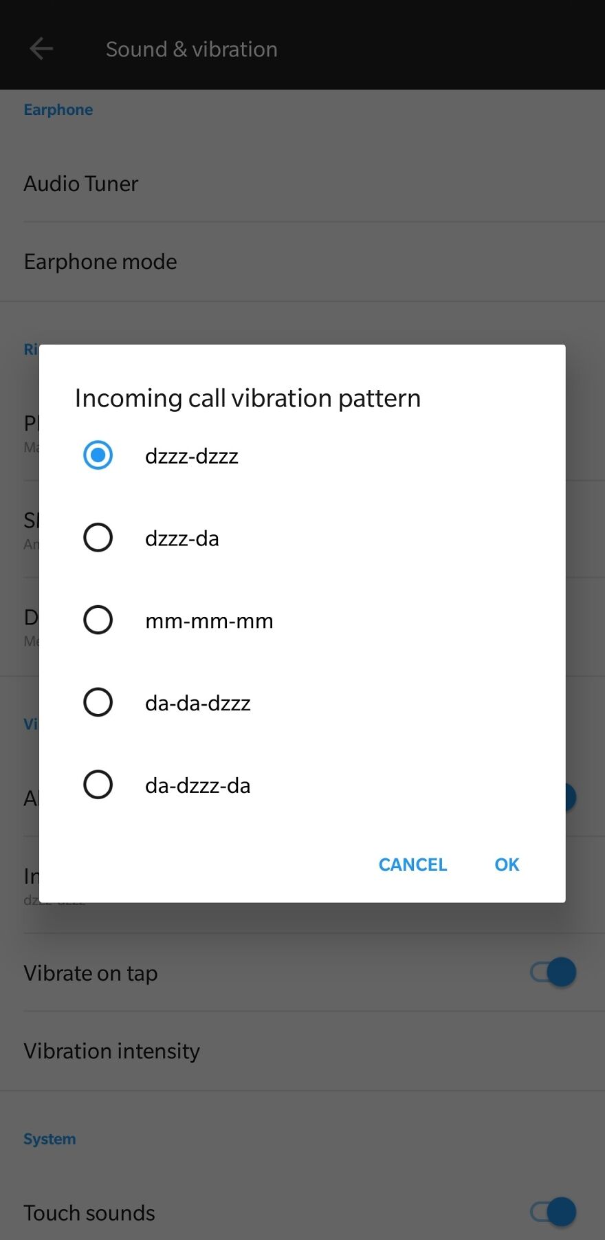 A phone screen showing an incoming call vibration pattern selection, with several mildly amusing options like 'dzzz-dzzz' and 'mm-mm-mm'.