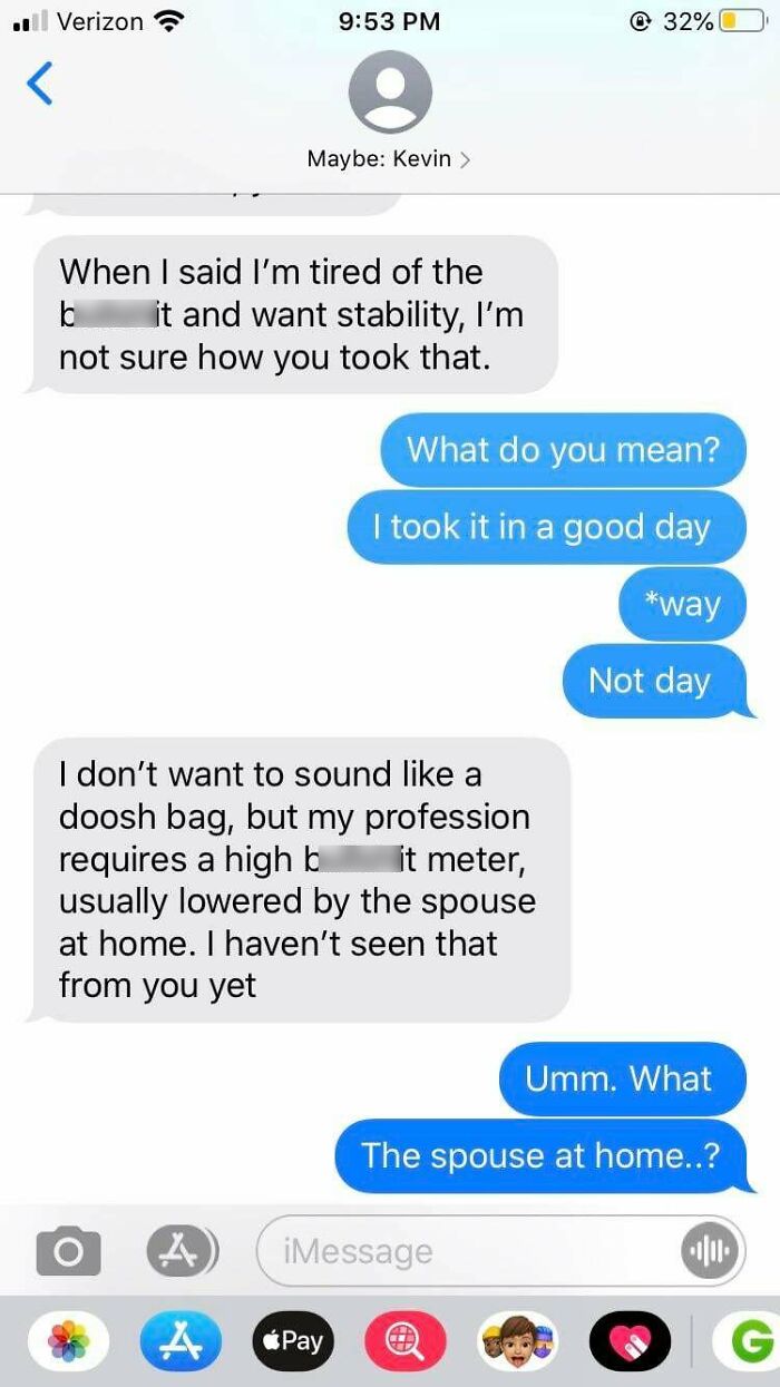 A screenshot of a dating text conversation that is so bad it might convince you to stay single.