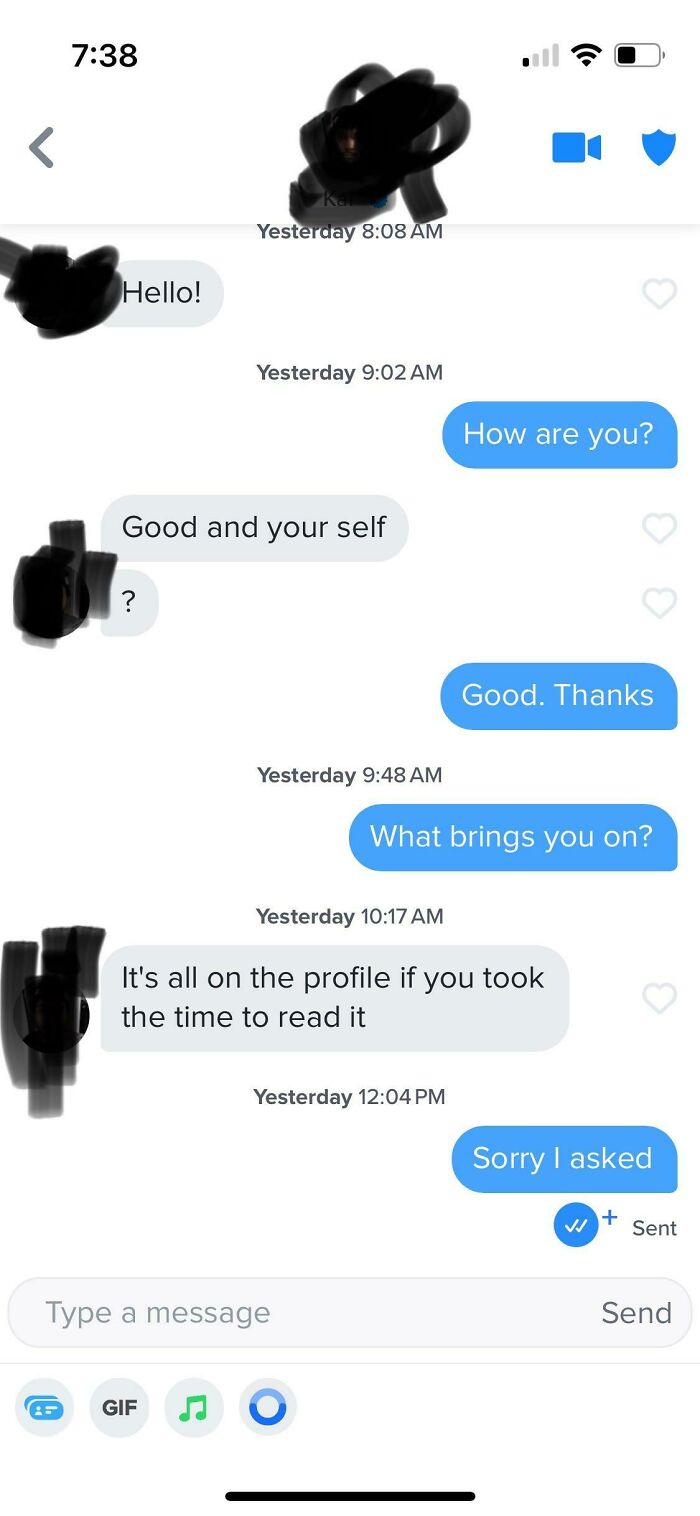 A screenshot of bad dating texts, featuring a person being rude and dismissive about their profile.