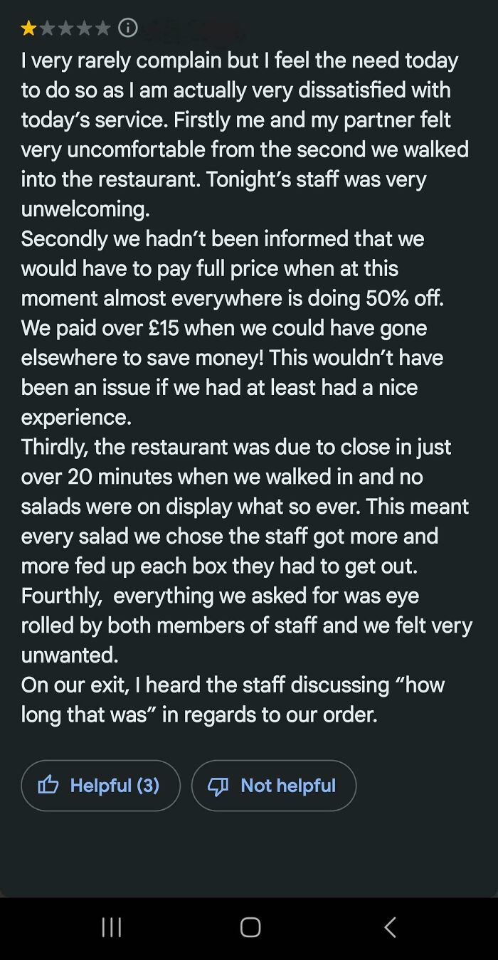 A negative restaurant review detailing poor service, illustrating people who think they're the main character in customer interactions.