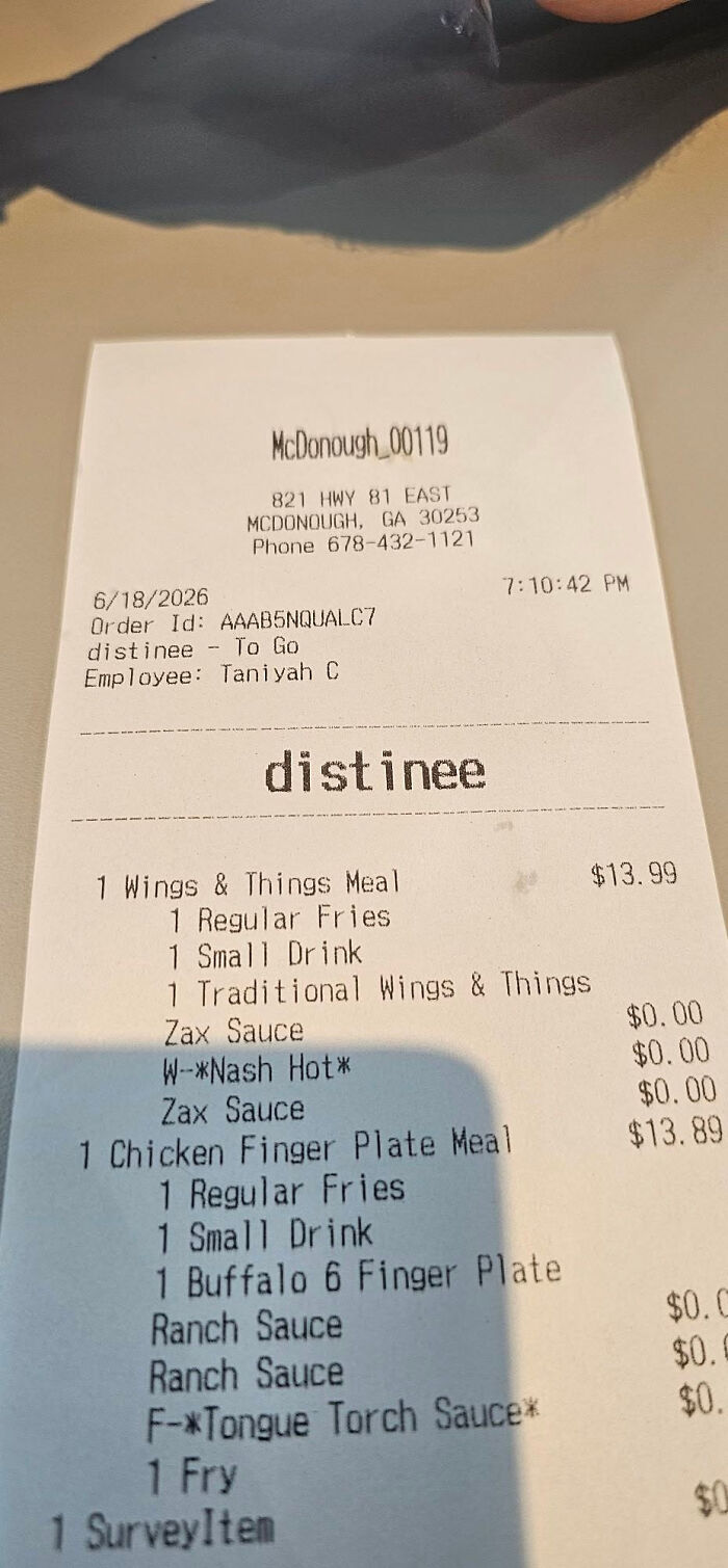 A receipt with an unusual name, Distinee, showing parents' name choices.