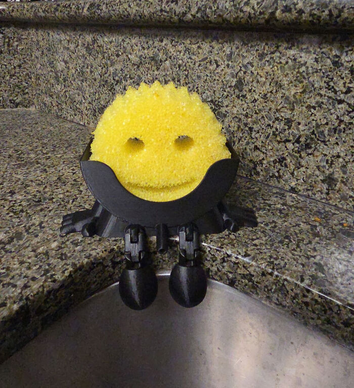 A happy sponge holder 3D printed for a kitchen sink. A useful 3D printed item.