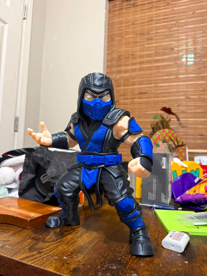 A detailed action figure of Sub-Zero from Mortal Kombat, a useful creation with a 3D printer.