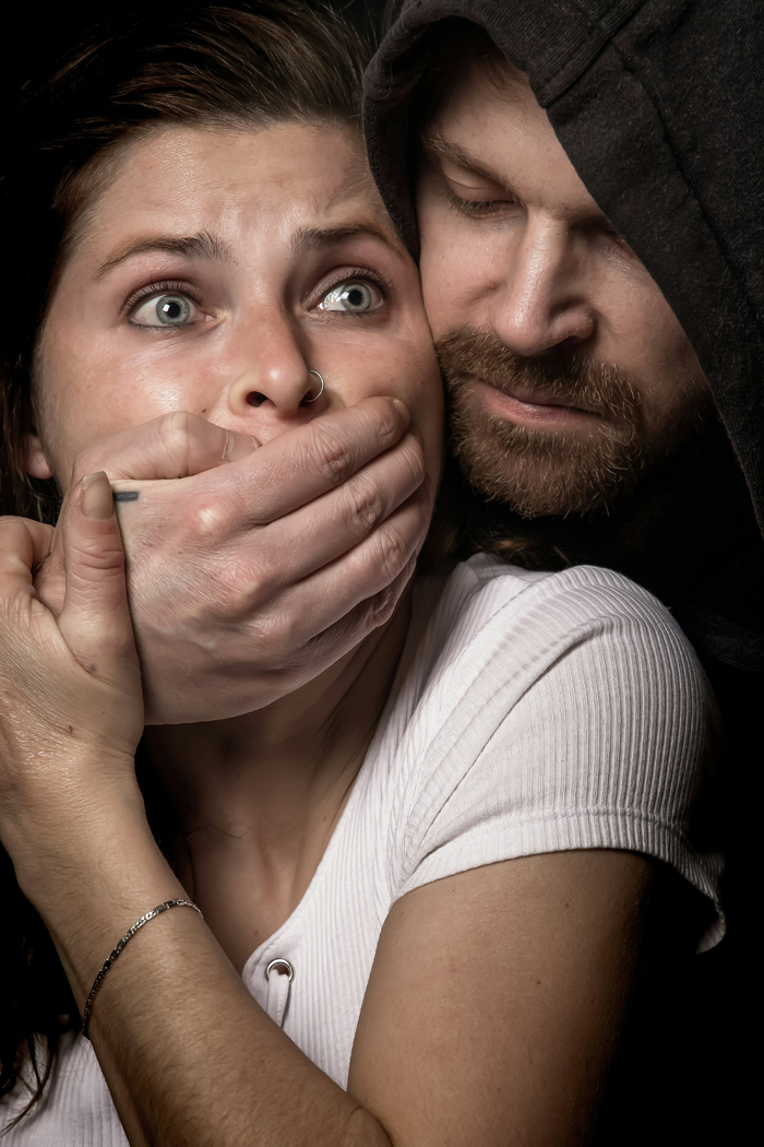 47 People Who Survived The Craziest And Most Terrifying Moments Of Their Lives