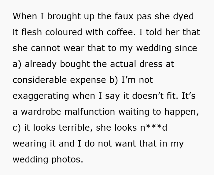 Text about bridesmaid dyeing dress flesh color causing bride shock at wedding dress replacement Text about bridesmaid dyeing dress flesh color causing bride shock at wedding dress replacement