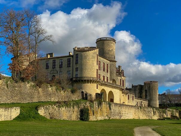 Chateau-6a46d8cc586ed.jpg