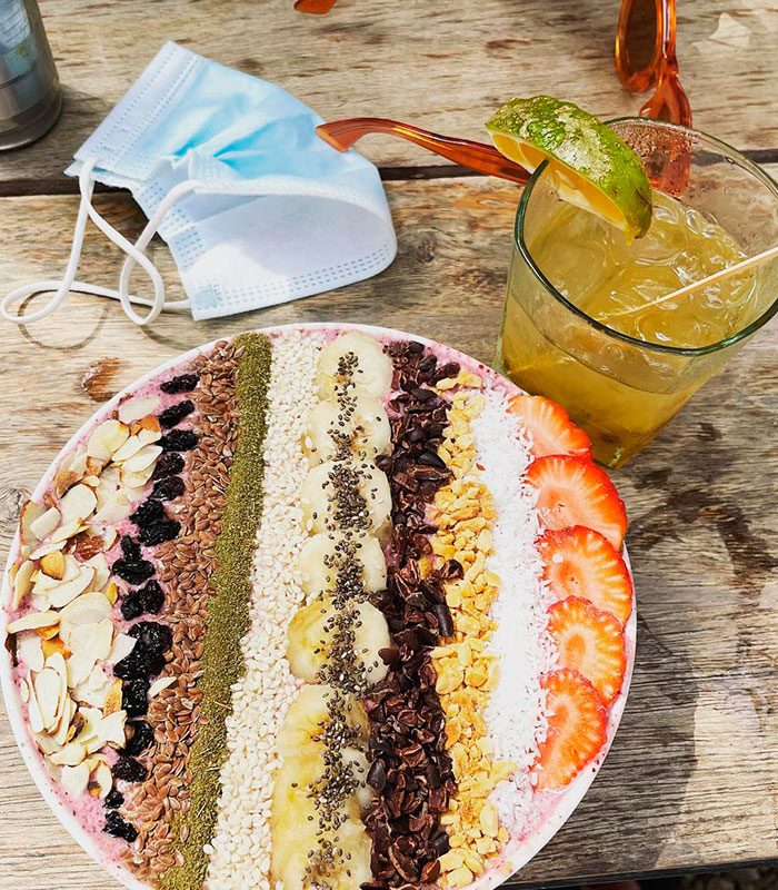 A vibrant, healthy meal, part of the fitness hacks contributing to the Helen of Troy actress age-defying looks. A vibrant, healthy meal, part of the fitness hacks contributing to the Helen of Troy actress age-defying looks.