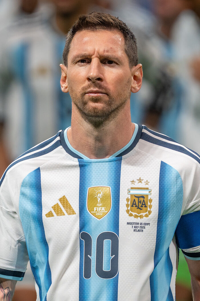 Lionel Messi in an Argentina jersey, symbolizing fascinating things about the world.