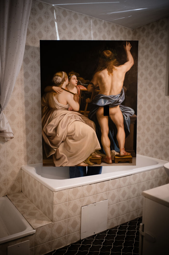 An artist reimagined a masterpiece from behind, depicting classical figures in a fascinating, rear-view composition.