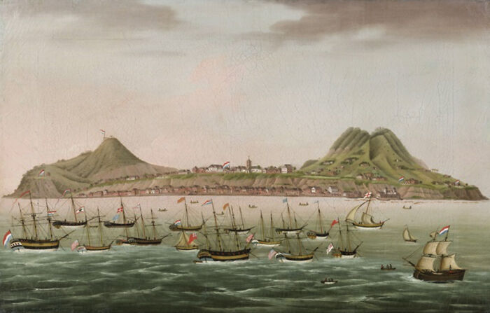 69 Curious Facts About The Past That Show History Is Stranger Than You Think