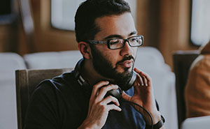 Coworkers Fume As Guy Outsmarts Them With Quality Vacation Planning: “I Do Actually Have A Life”