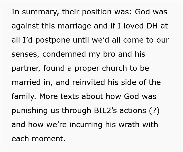 A screenshot of text summarizing the groom's mom's disapproval of the wedding and the bride's gay brother.