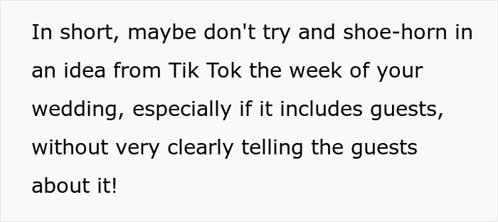 Bride Updates Website A Day Before The Wedding, Gets Upset People Ignored The New Rule Bride Updates Website A Day Before The Wedding, Gets Upset People Ignored The New Rule