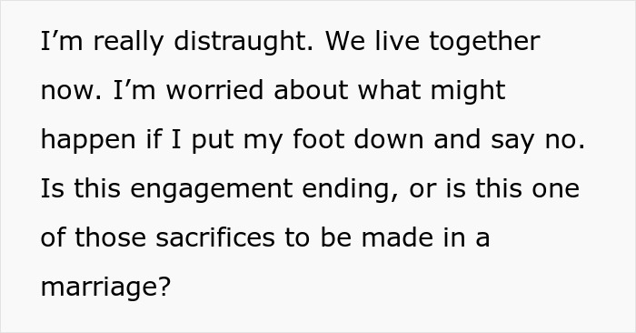 A text screenshot from a distressed bride-to-be questioning if her engagement is ending over a cat ultimatum. A text screenshot from a distressed bride-to-be questioning if her engagement is ending over a cat ultimatum.