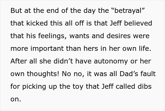 Guy Has Crush In High School, Loses It After She Marries His Cousin, Turns Families Into Enemies Guy Has Crush In High School, Loses It After She Marries His Cousin, Turns Families Into Enemies