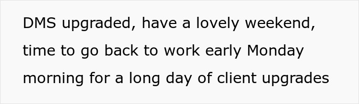 IT Worker Takes Down Buffoon Accountant With Clever Plan, Says "Network's Down" Right Back At Her IT Worker Takes Down Buffoon Accountant With Clever Plan, Says "Network's Down" Right Back At Her