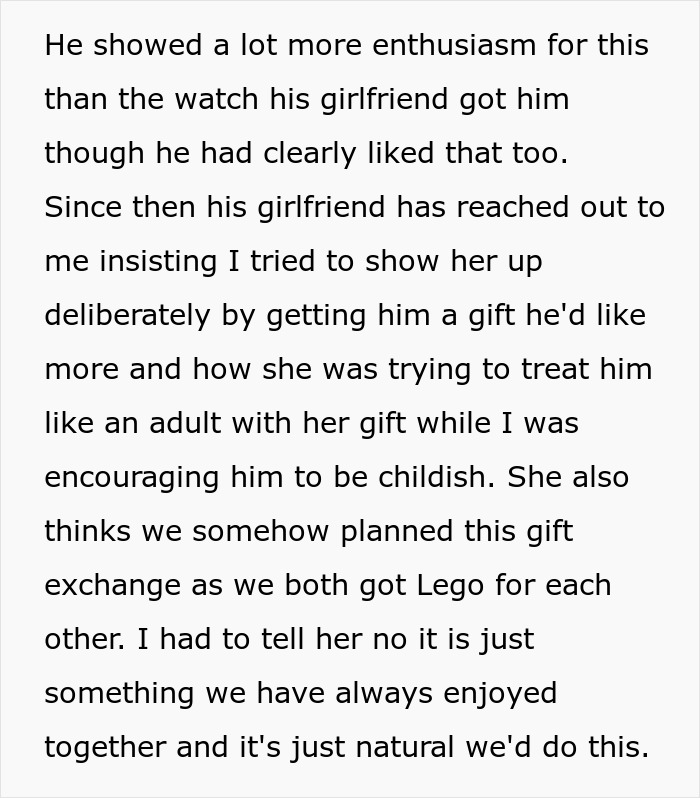 Woman Calls Boyfriend's Favorite Birthday Gift "Childish," His Twin Sister Doesn't Hold Back Woman Calls Boyfriend's Favorite Birthday Gift "Childish," His Twin Sister Doesn't Hold Back