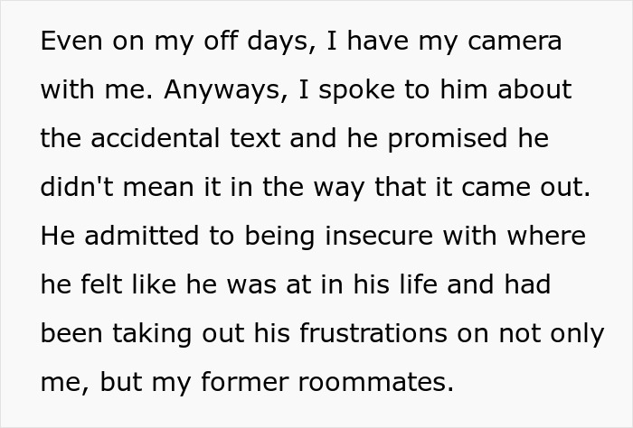 Guy Panics When He Notices What He Sent His Girlfriend Instead Of His Best Friend