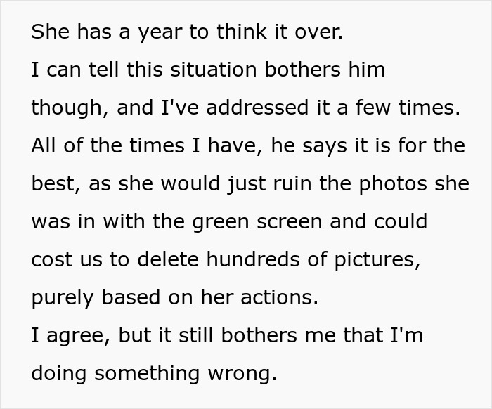 A year later, the groom worries about the woman's scary fixation potentially ruining wedding photos with a green screen.