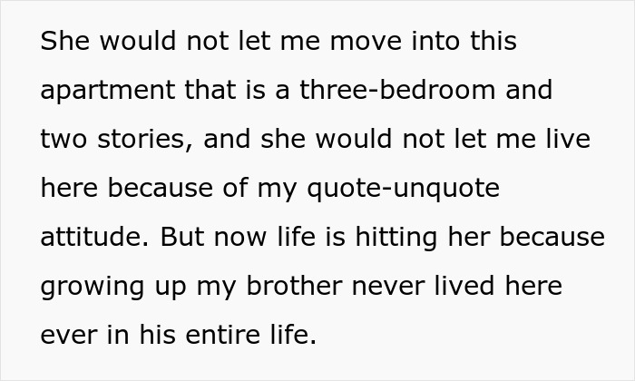 A screenshot of text describing a narcissist mom not allowing her daughter to move into an apartment. A screenshot of text describing a narcissist mom not allowing her daughter to move into an apartment.