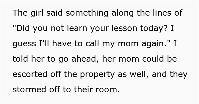 Childish Hotel Guest Tries To Bait Clerk Into Snapping, Ends Up Getting Herself Thrown Out Childish Hotel Guest Tries To Bait Clerk Into Snapping, Ends Up Getting Herself Thrown Out