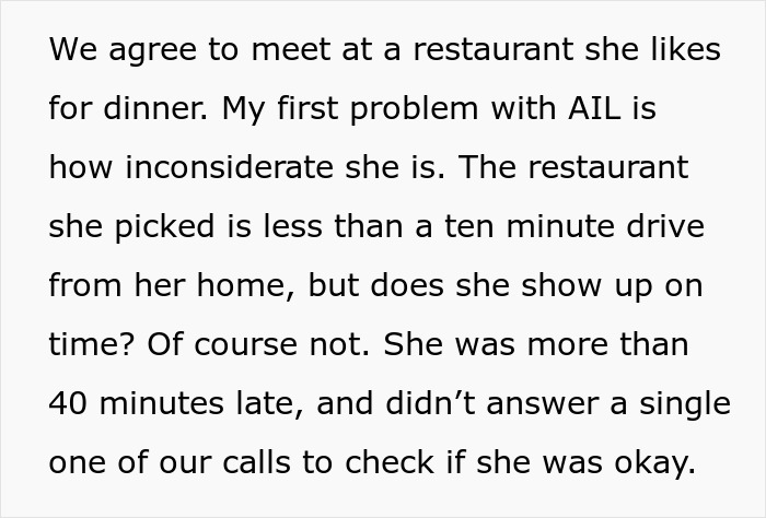 Text about the aunt being inconsiderate for dinner, delaying her insult to the pregnant wife.