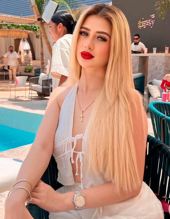 Beauty Influencer Went Live From Her Salon, And Moments Later The World Watched An Unbelievable Tragedy Beauty Influencer Went Live From Her Salon, And Moments Later The World Watched An Unbelievable Tragedy