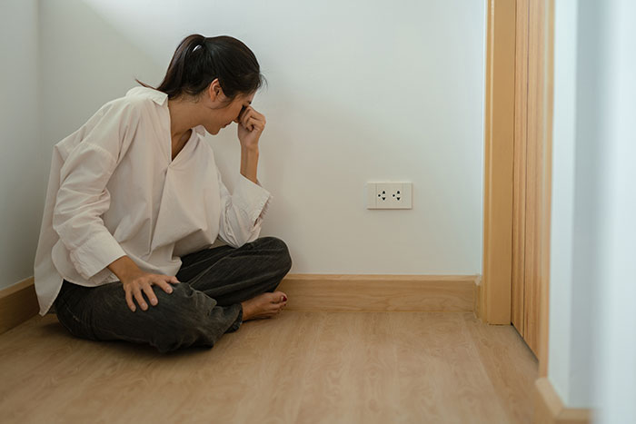 Woman Gets An Unexpected Wake-Up Call After Getting Dumped In The Worst Way Possible