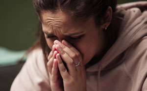 Woman Suffers A Devastating Relapse After Believing Her Boyfriend Was Dead, His Response Leaves Her Stunned