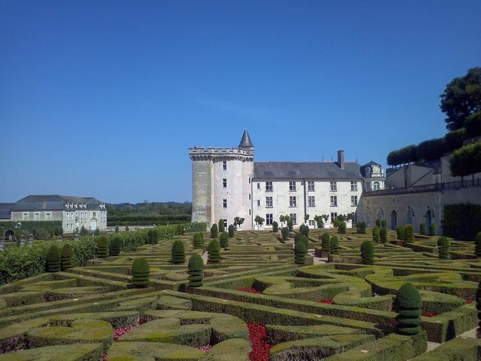 Le Château De Villandry Et Ses Jardins Extraordinaires