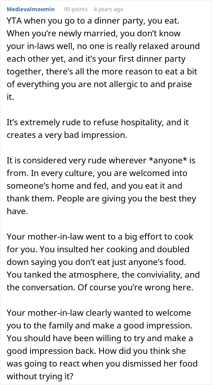 A lengthy comment on a forum about a woman refusing to eat at MIL's home, explaining why it's rude to refuse food.